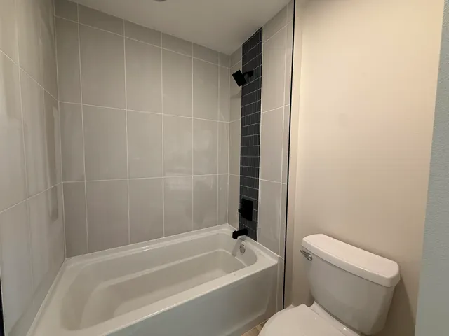 $289,900 | 3164 South Bartells Drive, Unit 202, Beloit, WI 53511