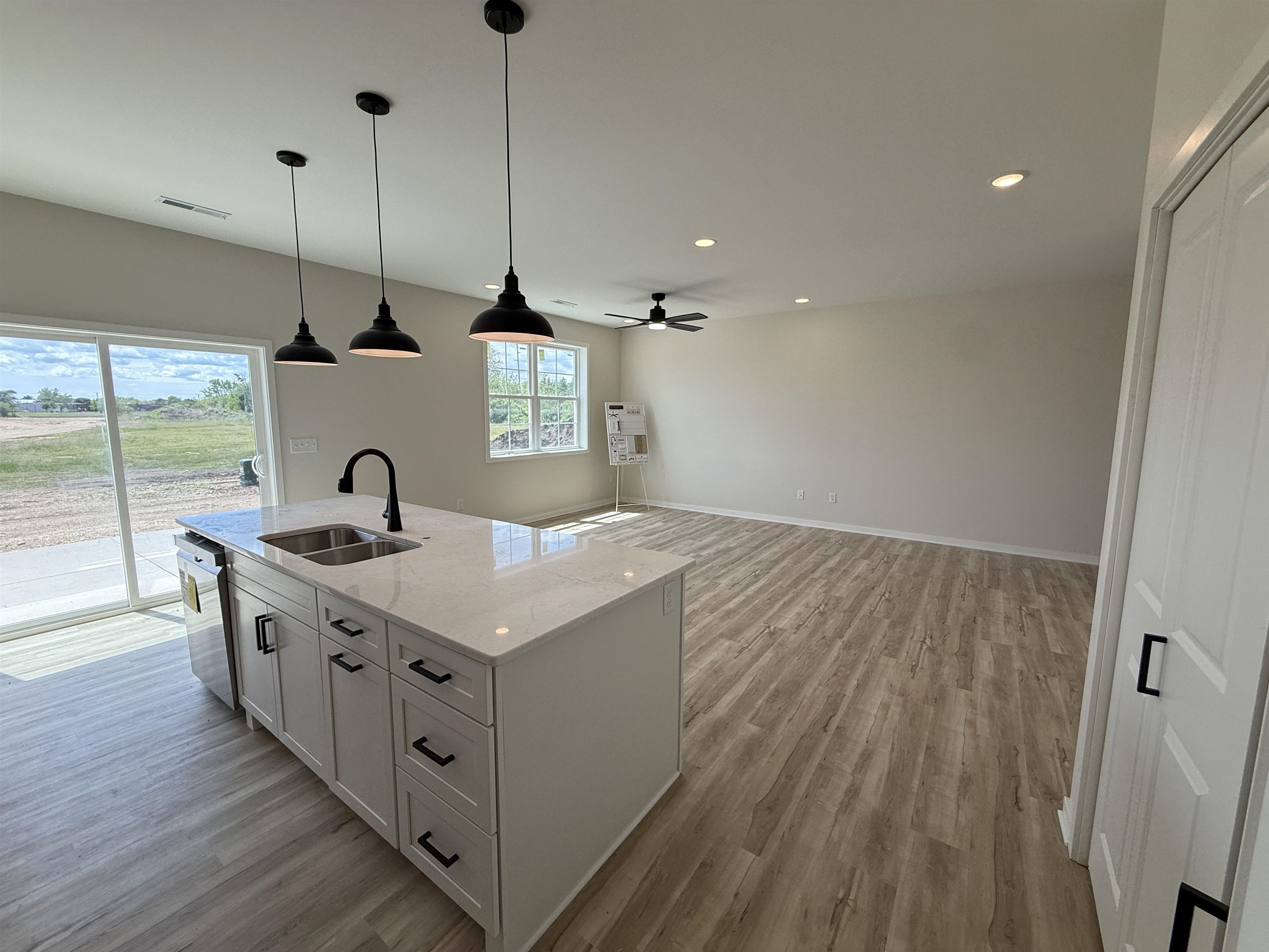 3164 South Bartells Drive, Unit 202 Beloit, WI 53511 - Photo 7 of 21