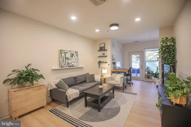 $319,950 | 8045 Newell Street, Unit 112, Silver Spring, MD 20910