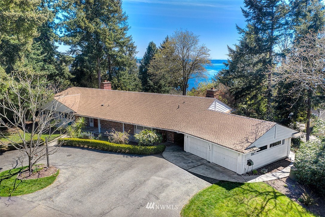 1964 Southwest Hillcrest Road Burien, WA 98166 - Photo 33 of 35 Gallery Image 33