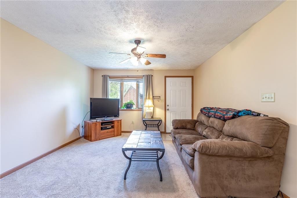 4611 Reno Lane Springfield, OH 45503 - Photo 4 of 20