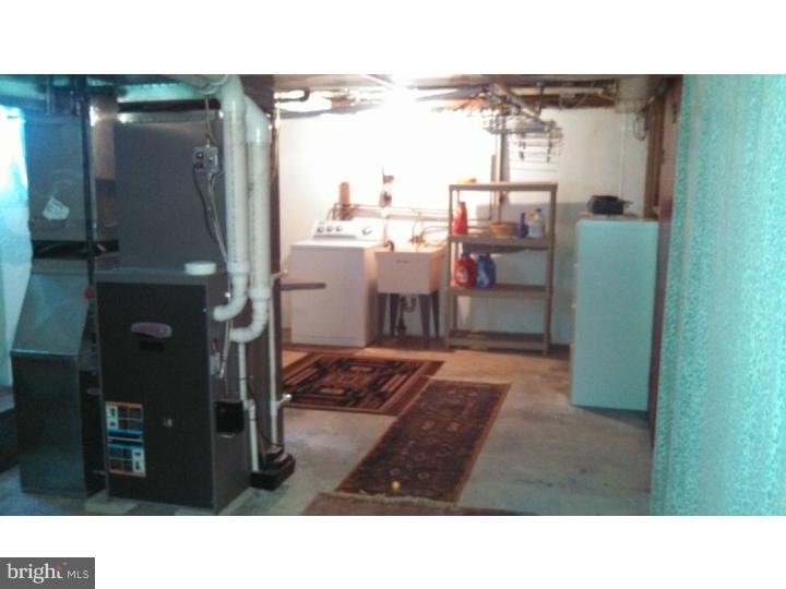 205 Larchwood Road Springfield, PA 19064 - Photo 20 of 20 Laundry Room