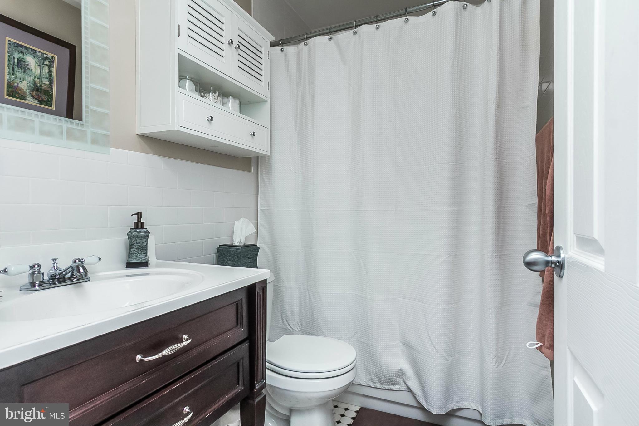 1608 Shadyside Road Baltimore, MD 21218 - Photo 20 of 26 Bath 2