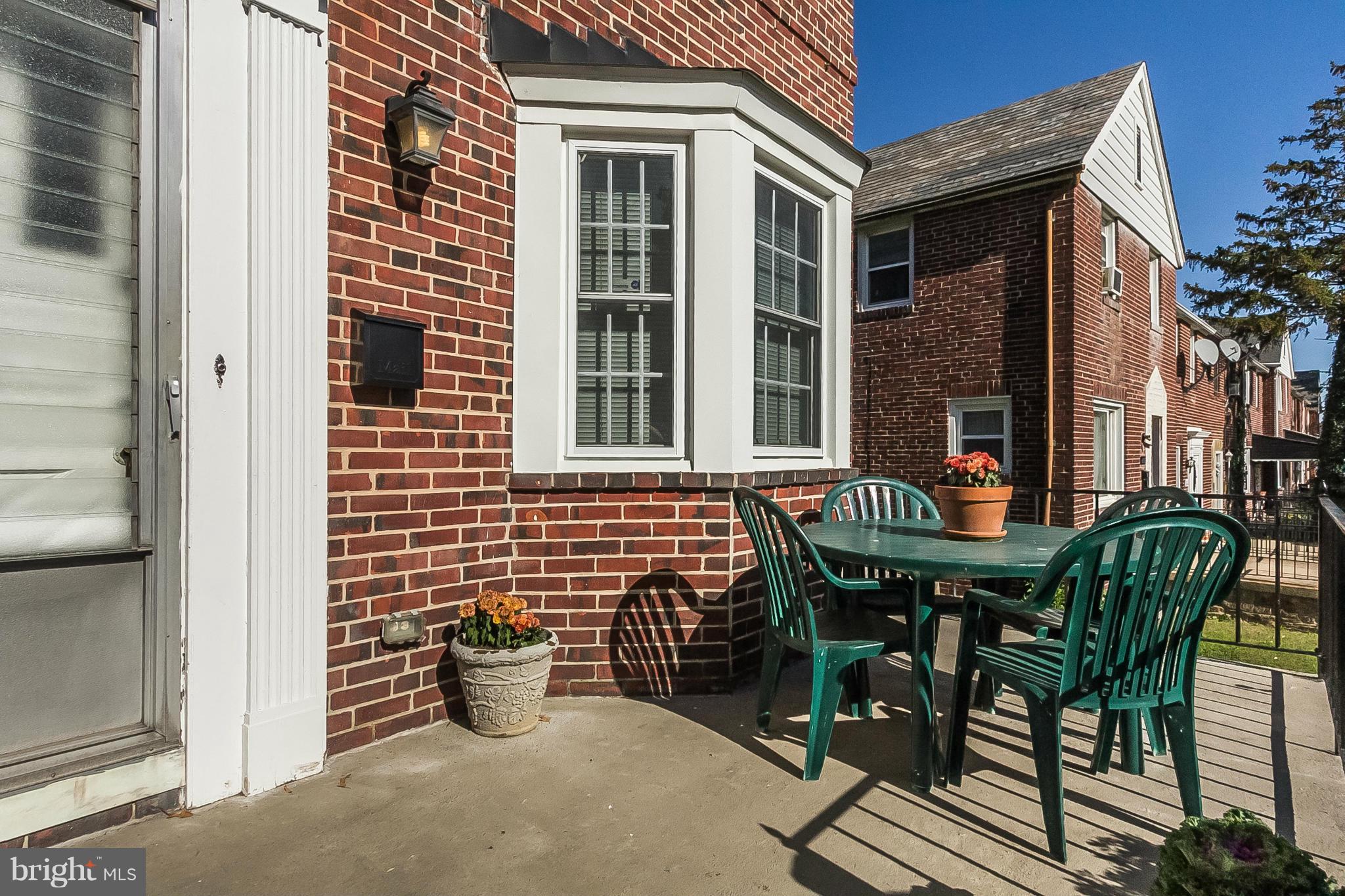 1608 Shadyside Road Baltimore, MD 21218 - Photo 2 of 26 Front Porch