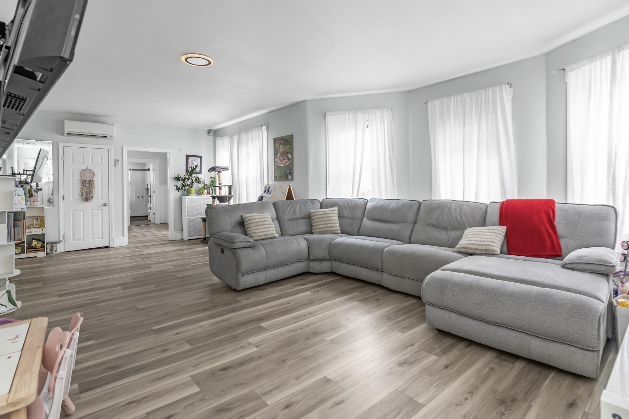 277 Cumberland Road Lowell, MA 01850 - Photo 23 of 41 Gallery Image 23