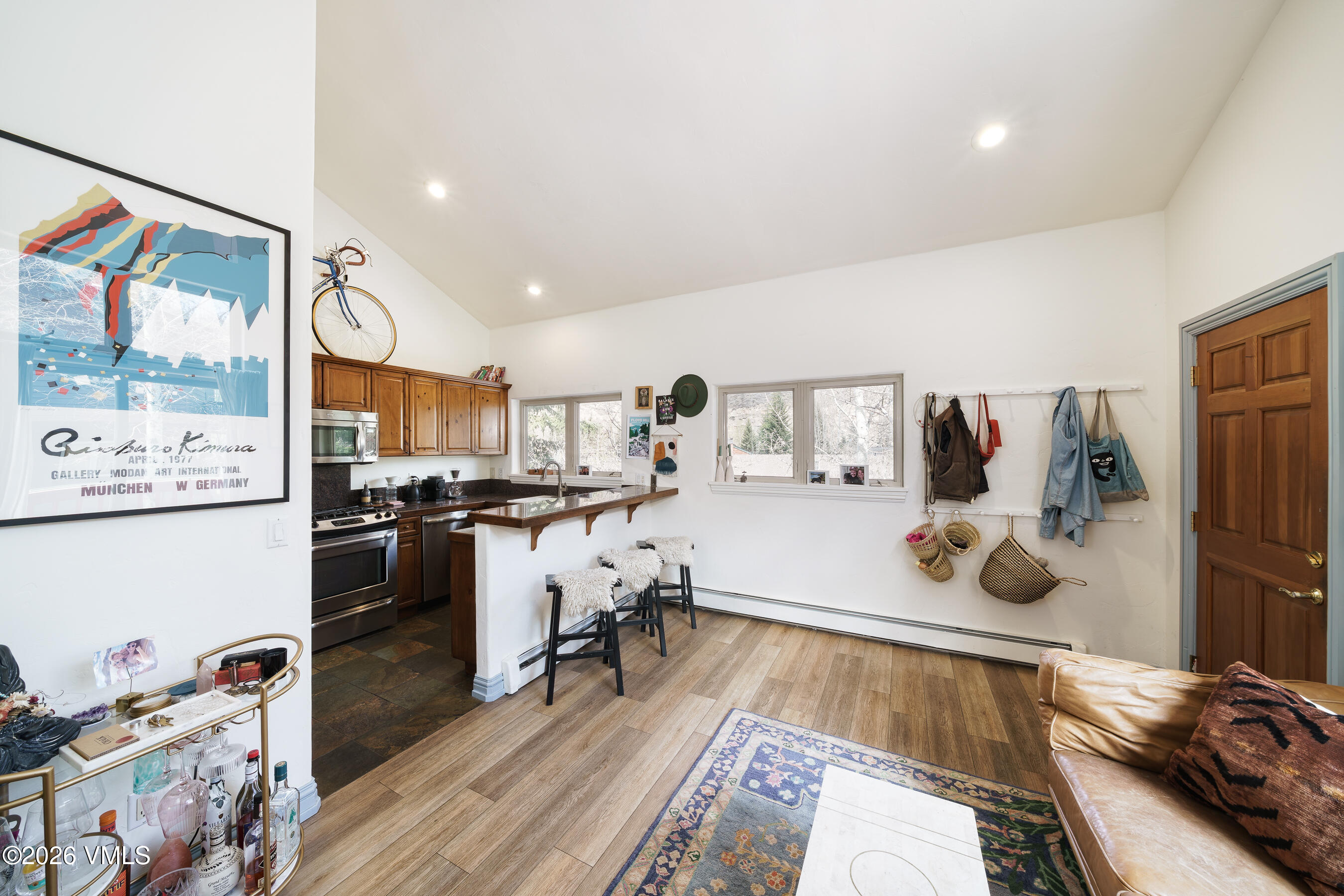 2782 Kinnickinnick Road, Unit 9B Vail, CO 81657 - Photo 9 of 30 2782B_Kinnikinnick_Road_033 copy
