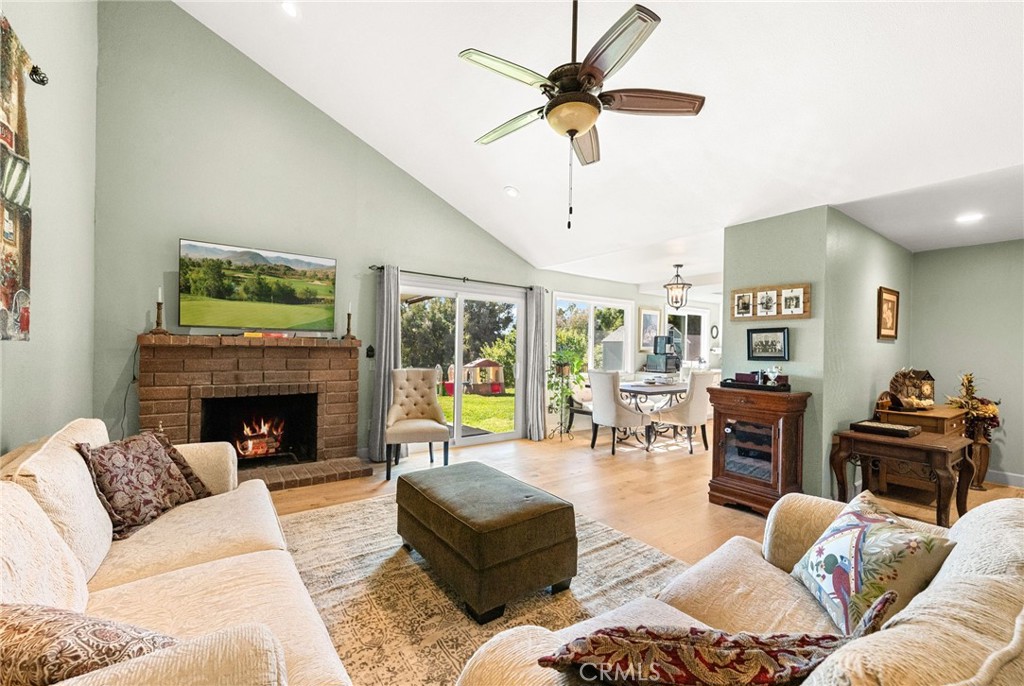 30701 Del Rey Road Temecula, CA 92591 - Photo 8 of 75