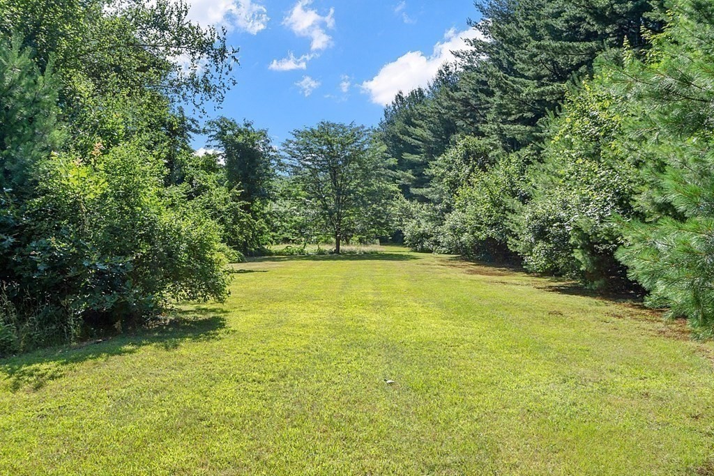 191 Gates Pond Road Berlin, MA 01503 - Photo 23 of 27