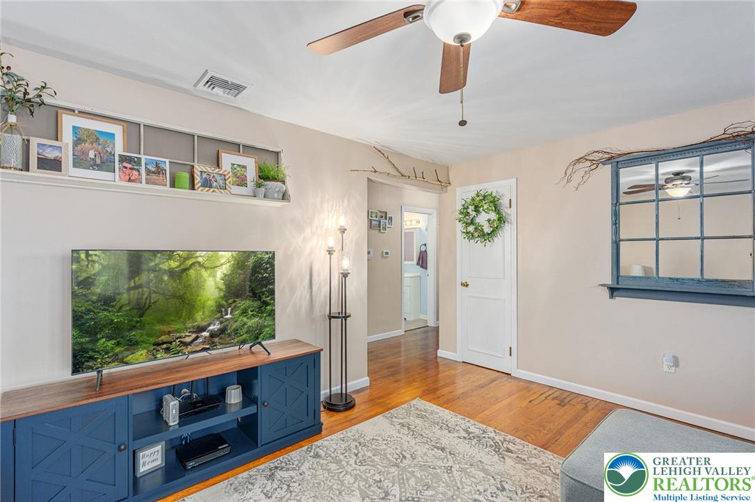 928 Gall Road Easton, PA 18040 - Photo 10 of 48 Gallery Image 10