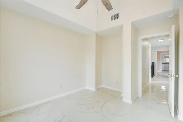 $2,400 | 4427 Waterfall Way, Sugar Land, TX 77479