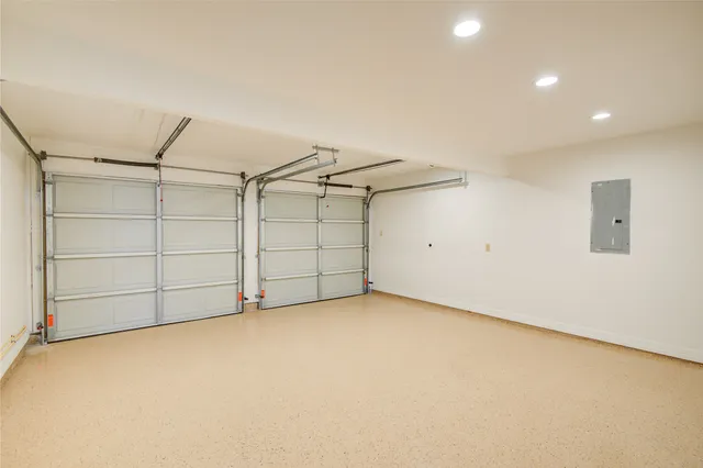 $2,400 | 4427 Waterfall Way, Sugar Land, TX 77479