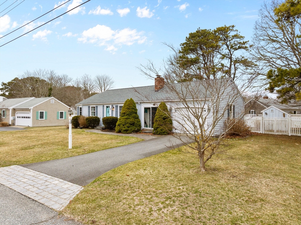18 Snow Brook Road Yarmouth, MA 02673 - Photo 3 of 41 Gallery Image 3