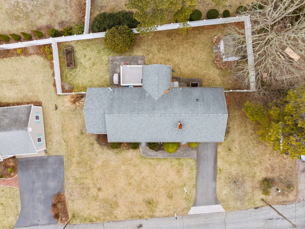 18 Snow Brook Road Yarmouth, MA 02673 - Photo 9 of 41 Gallery Image 9