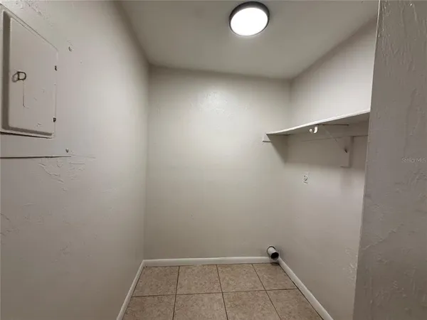 $1,250 | 6104 Southwest 12th Place, Gainesville, FL 32607