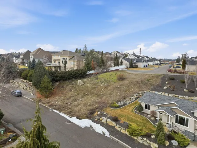 $99,999 | 8901 East Woodland Park Drive, Spokane, WA 99217