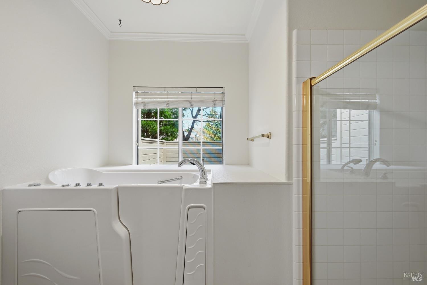 1005 Woodlake Drive Santa Rosa, CA 95405 - Photo 15 of 28