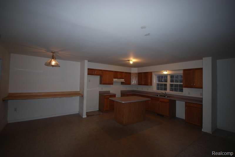10569 Willis Road Willis, MI 48191 - Photo 3 of 8 Kitchen