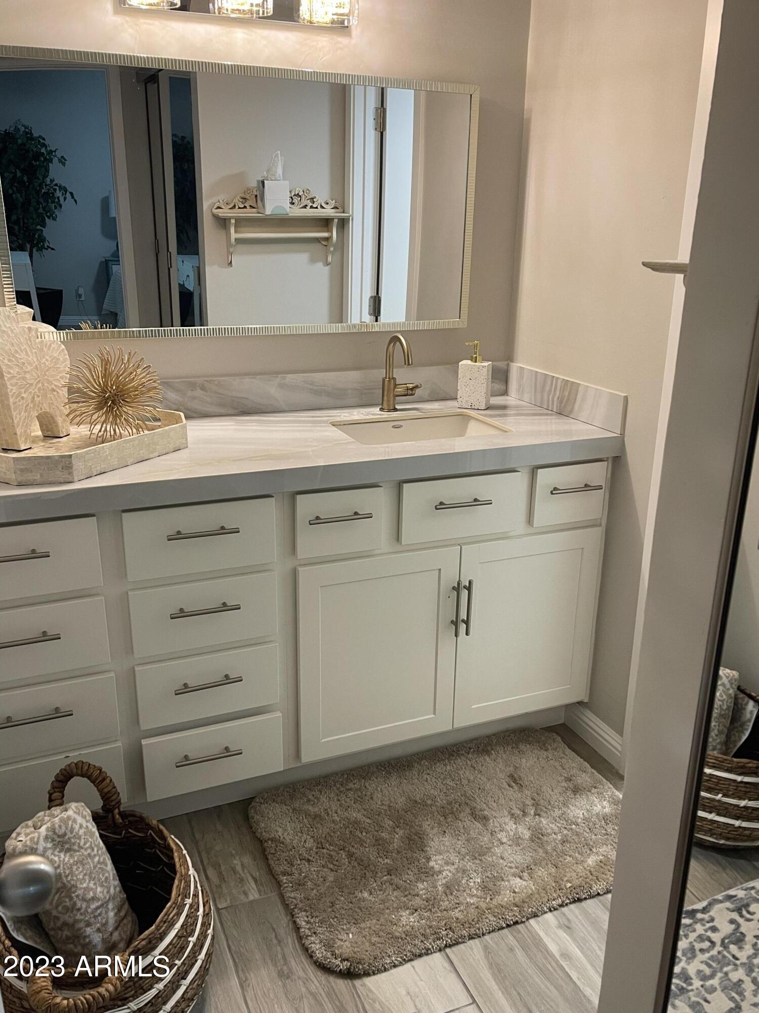 4444 East Paradise Village Parkway North, Unit 160 Phoenix, AZ 85032 - Photo 6 of 16 126748E1-9E81-42ED-827D-29CB9AB2DF58