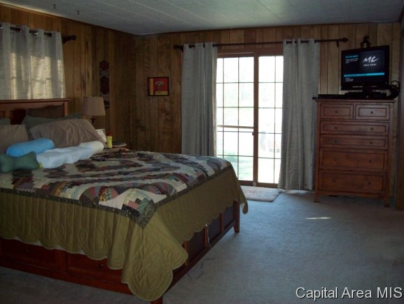 46 North Fox Mill Lane Springfield, IL 62712 - Photo 7 of 11 Gallery Image 7