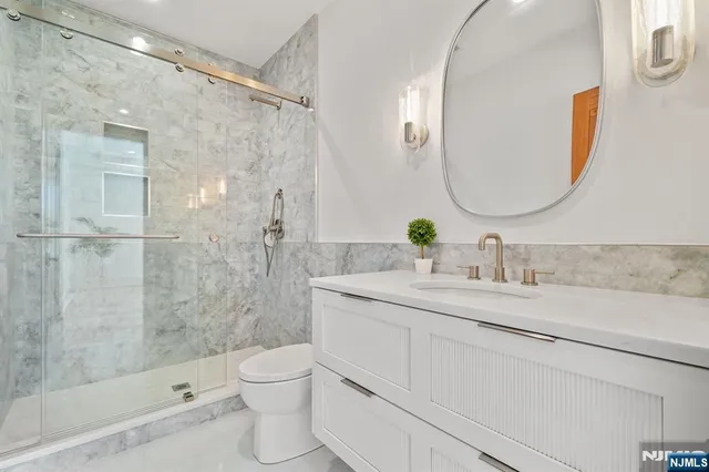 $3,250,000 | 978 Closter Dock Road, Alpine, NJ 07620