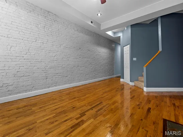 $155,000 | 1714 South Tucker Boulevard, Unit D, St. Louis, MO 63104