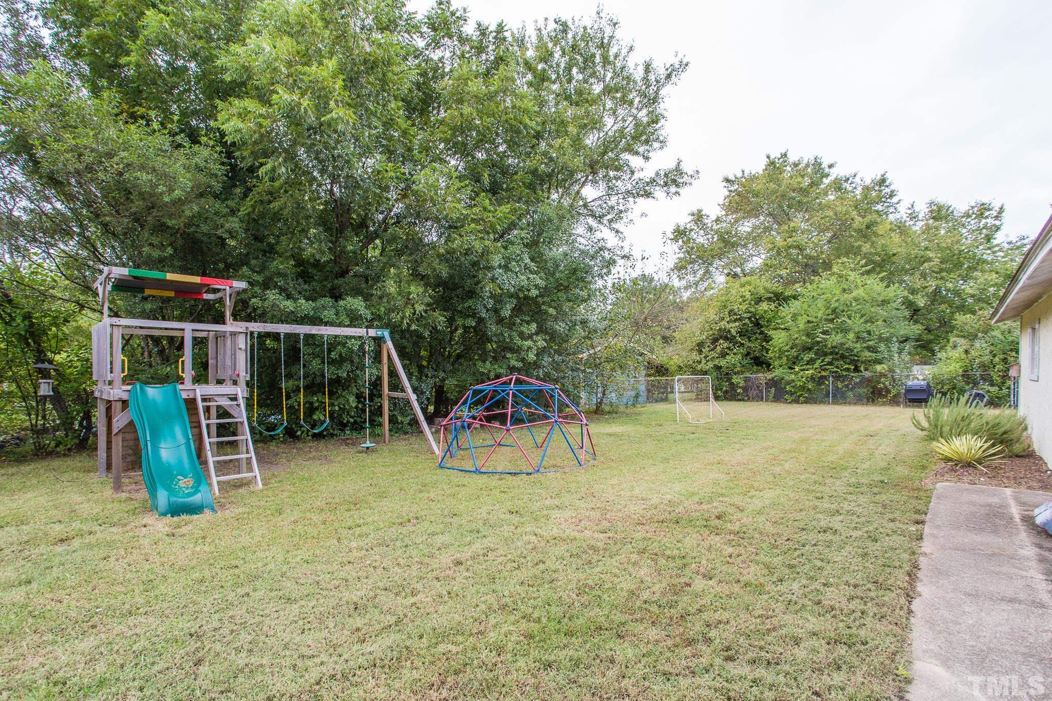 3620 Marsh Creek Road Raleigh, NC 27604 - Photo 25 of 25 a view of outdoor space with seating