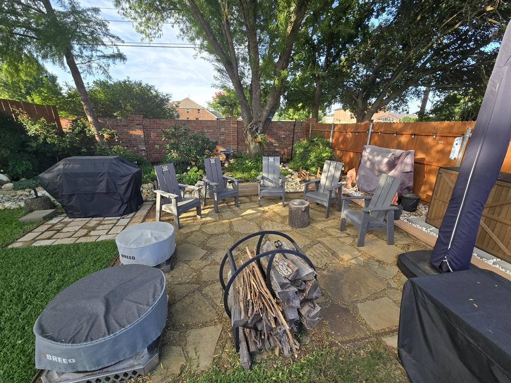 13033 Fencerow Road Fort Worth, TX 76244 - Photo 4 of 37 Gallery Image 4