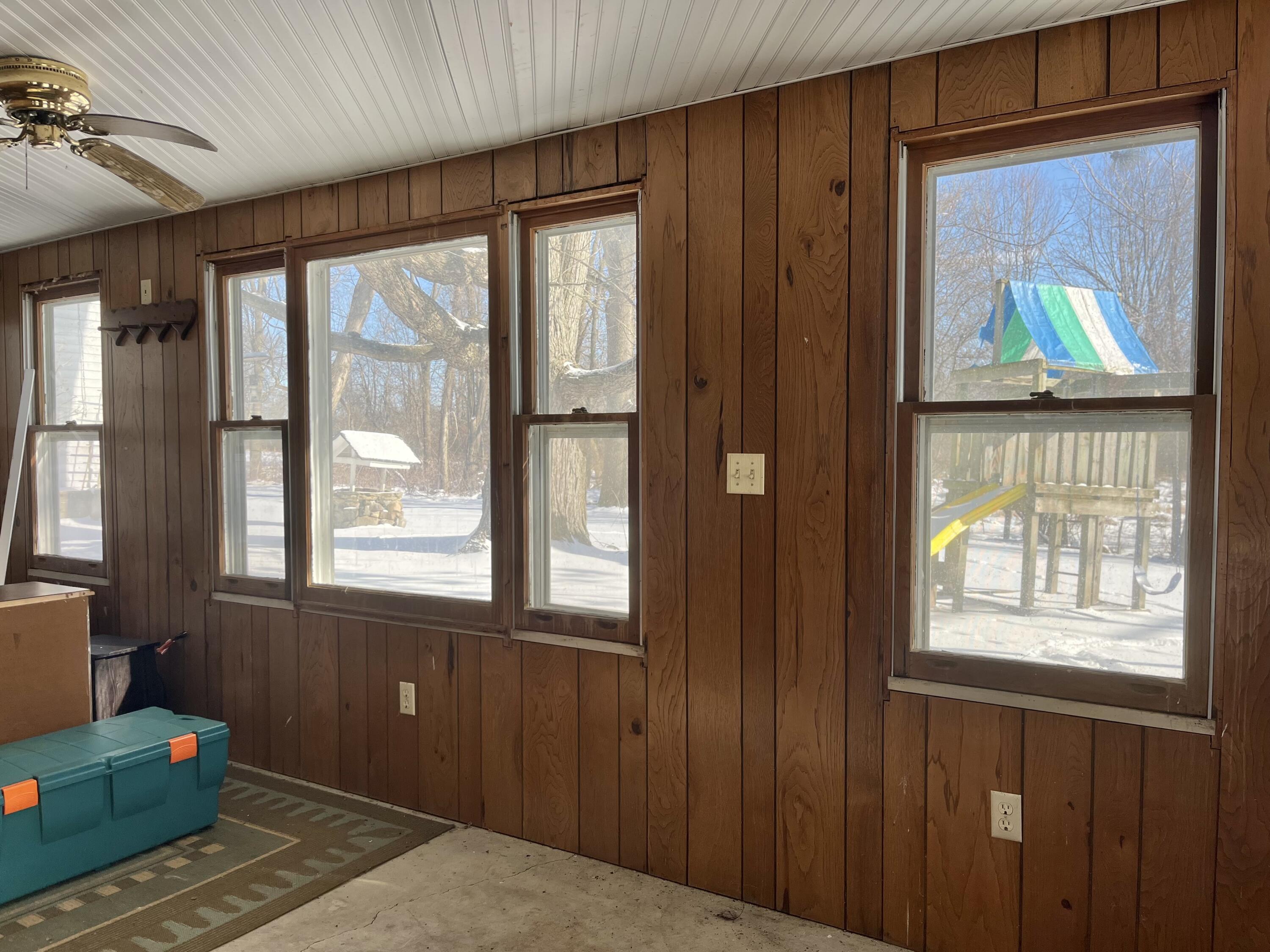 5949 Draper Road Jackson, MI 49201 - Photo 12 of 44 12