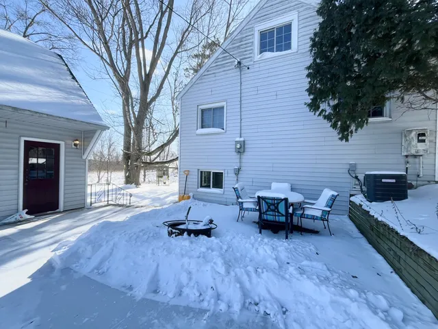 $209,900 | 5949 Draper Road, Jackson, MI 49201