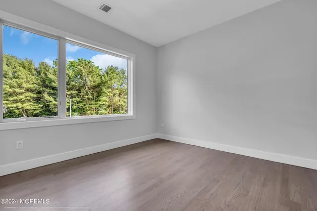 $1,800,000 | 1005 Harbor Drive, Toms River, NJ 08755