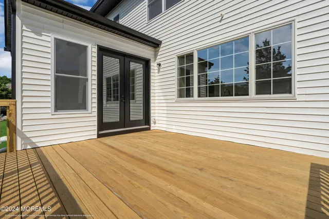 $1,800,000 | 1005 Harbor Drive, Toms River, NJ 08755