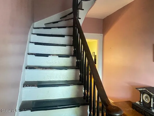 $119,900 | 84 High Street, Hoosick Falls, NY 12090