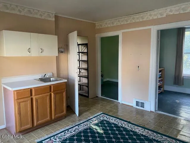 $119,900 | 84 High Street, Hoosick Falls, NY 12090