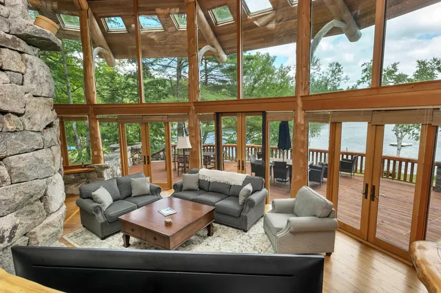 $10,000 | 191 North Shore Road, New Durham, NH 03855