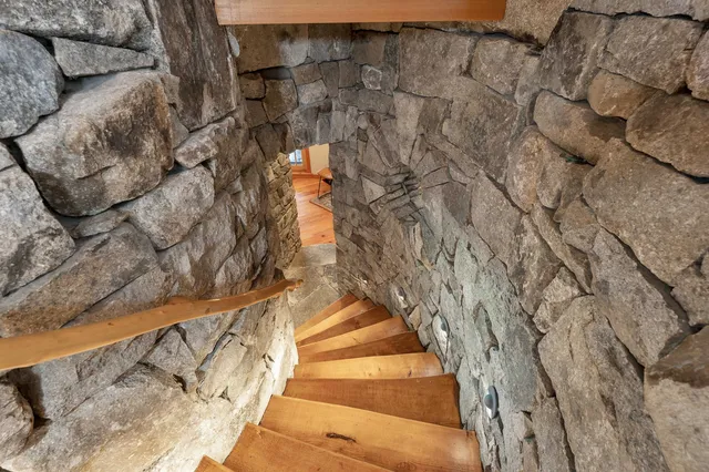 $10,000 | 191 North Shore Road, New Durham, NH 03855