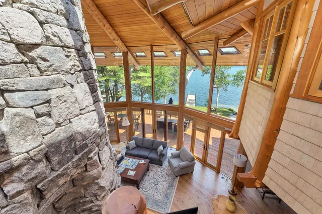 $10,000 | 191 North Shore Road, New Durham, NH 03855