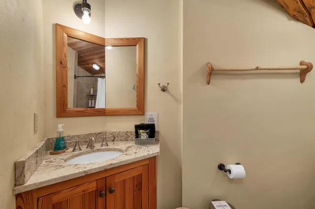 $10,000 | 191 North Shore Road, New Durham, NH 03855