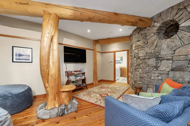 $10,000 | 191 North Shore Road, New Durham, NH 03855