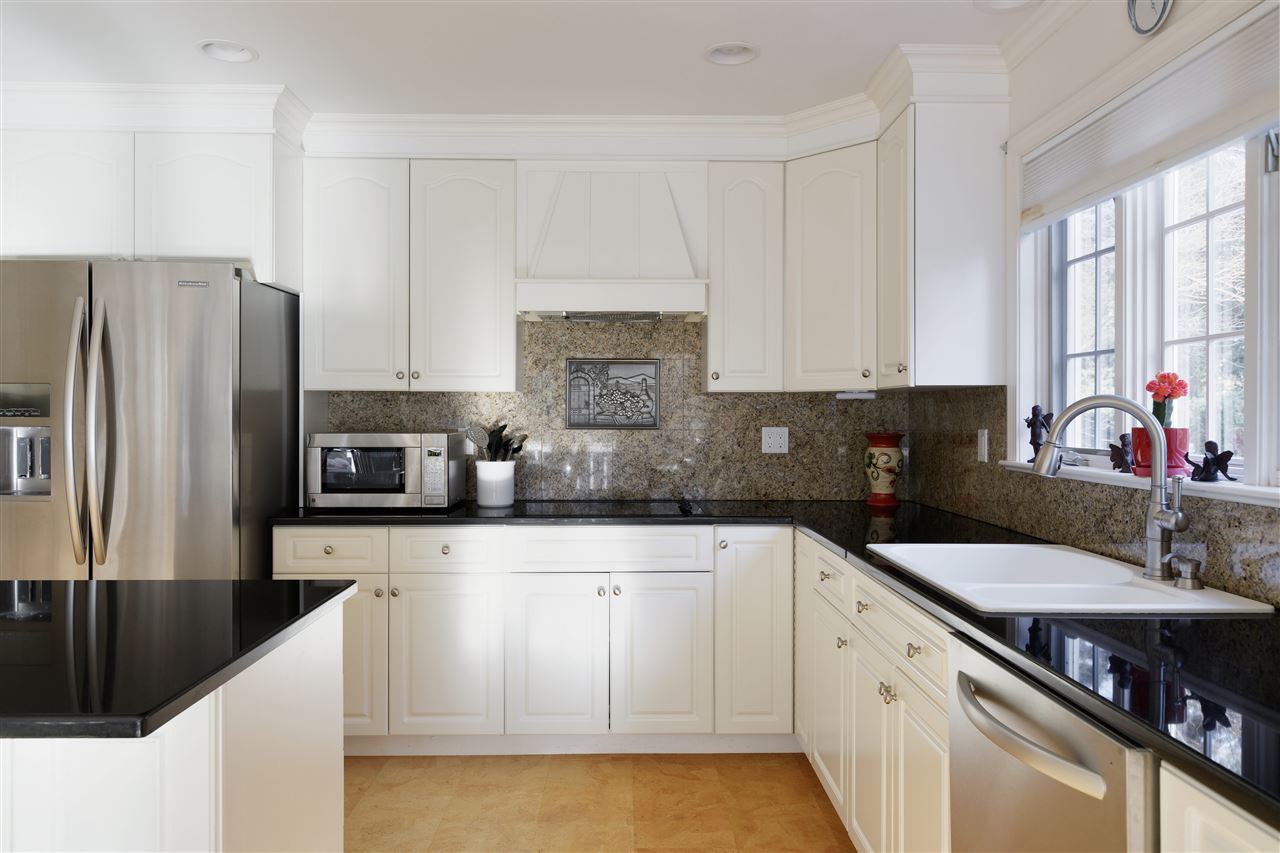 6 Rockrimmon Road North Hampton, NH 03862 - Photo 18 of 40