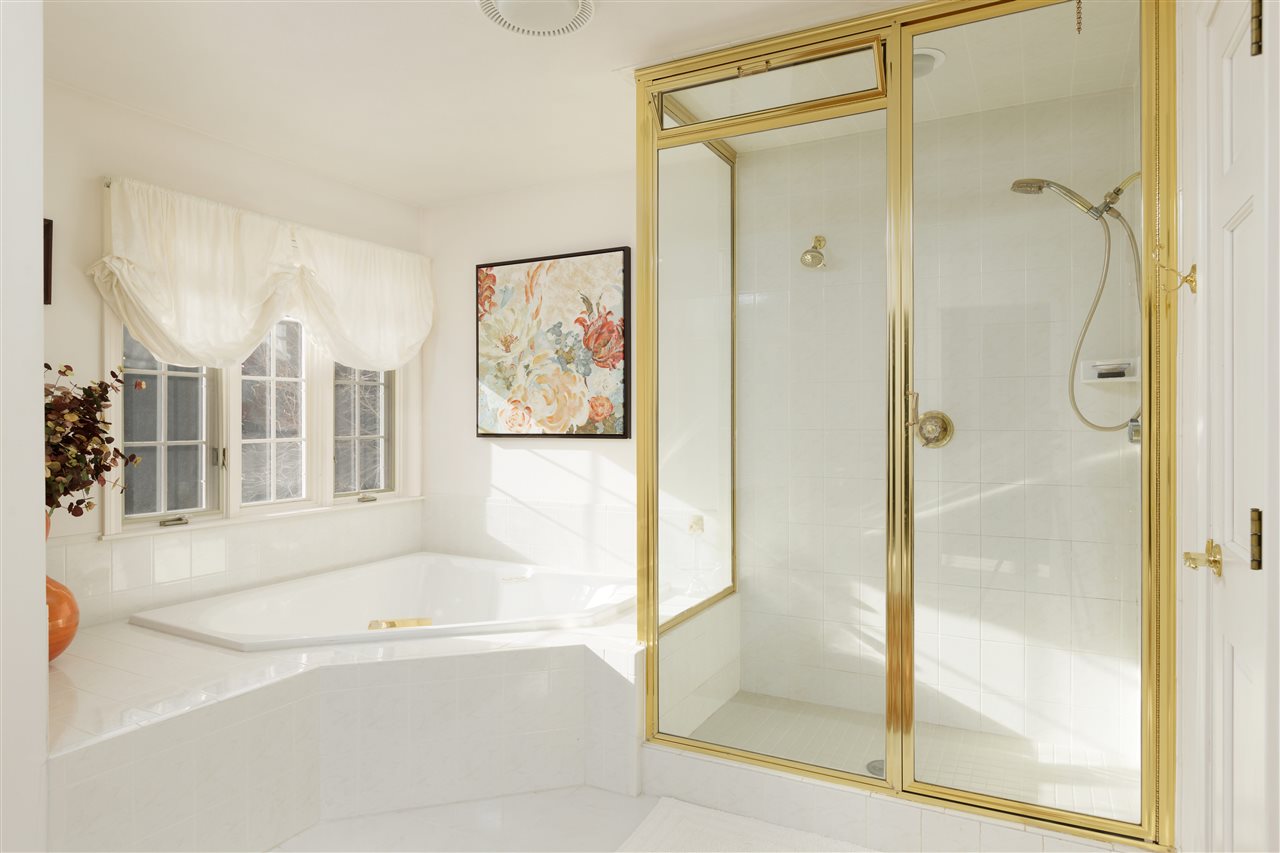 6 Rockrimmon Road North Hampton, NH 03862 - Photo 33 of 40
