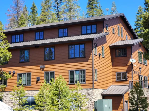 $554,000 | 45 Eberhardt Circle, Unit 311, Bear Valley, CA 95223
