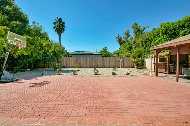 $7,250 | 5719 Beckford Avenue, Tarzana, CA 91356