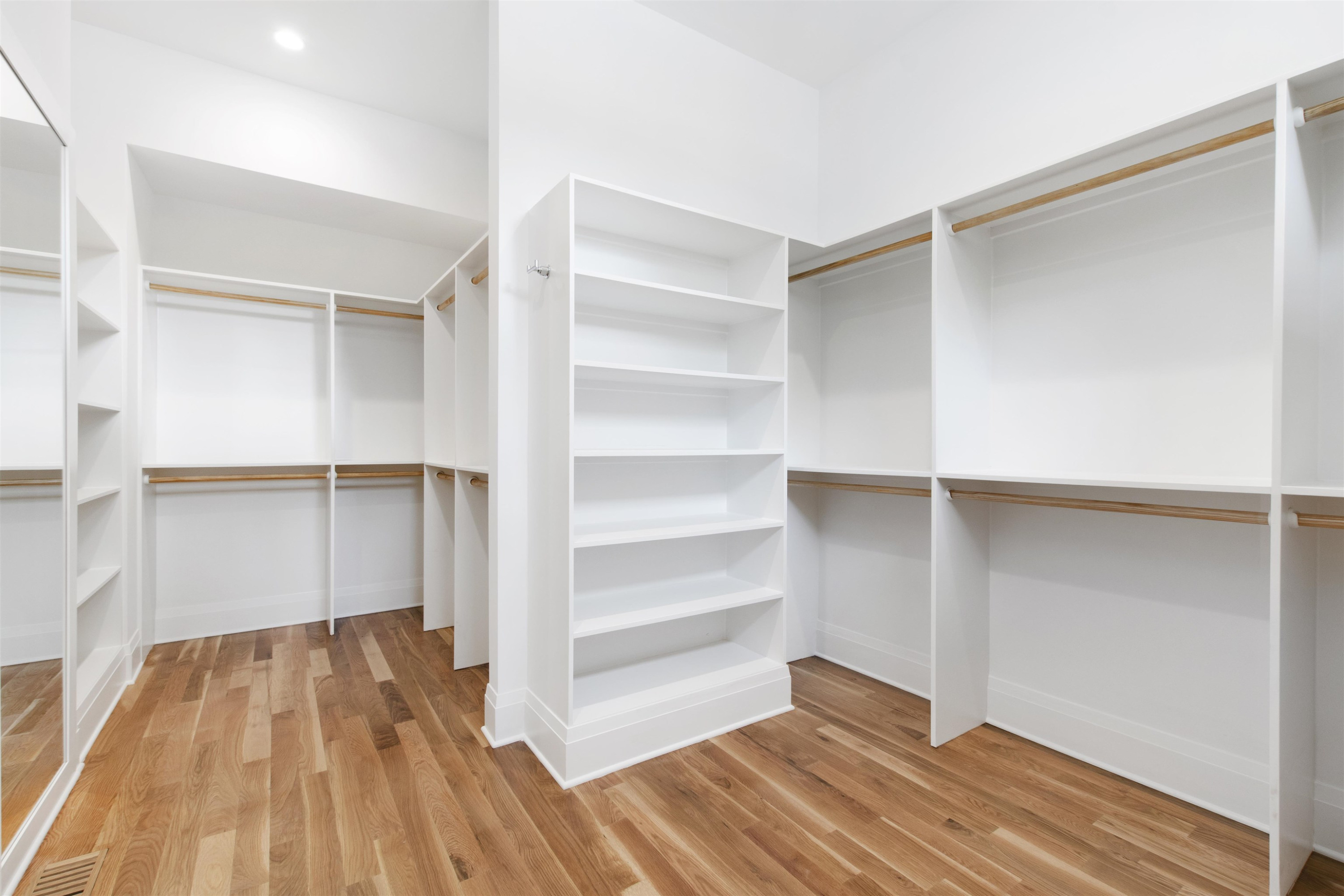 3340 Hampton Road Raleigh, NC 27607 - Photo 36 of 66 Primary Closet