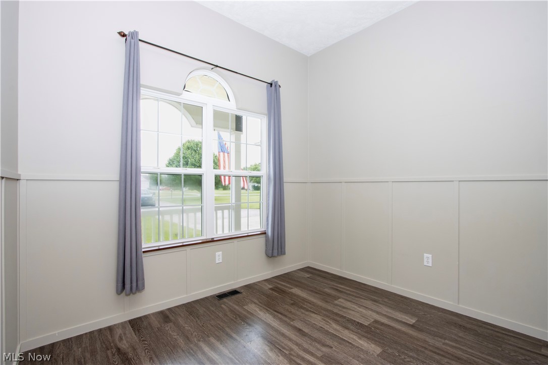 10964 Parmenter Road Burbank, OH 44214 - Photo 33 of 43