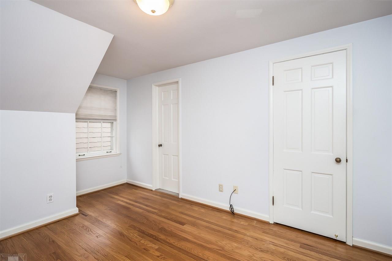 1630 Oxford Road Grosse Pointe Woods, MI 48236 - Photo 31 of 50