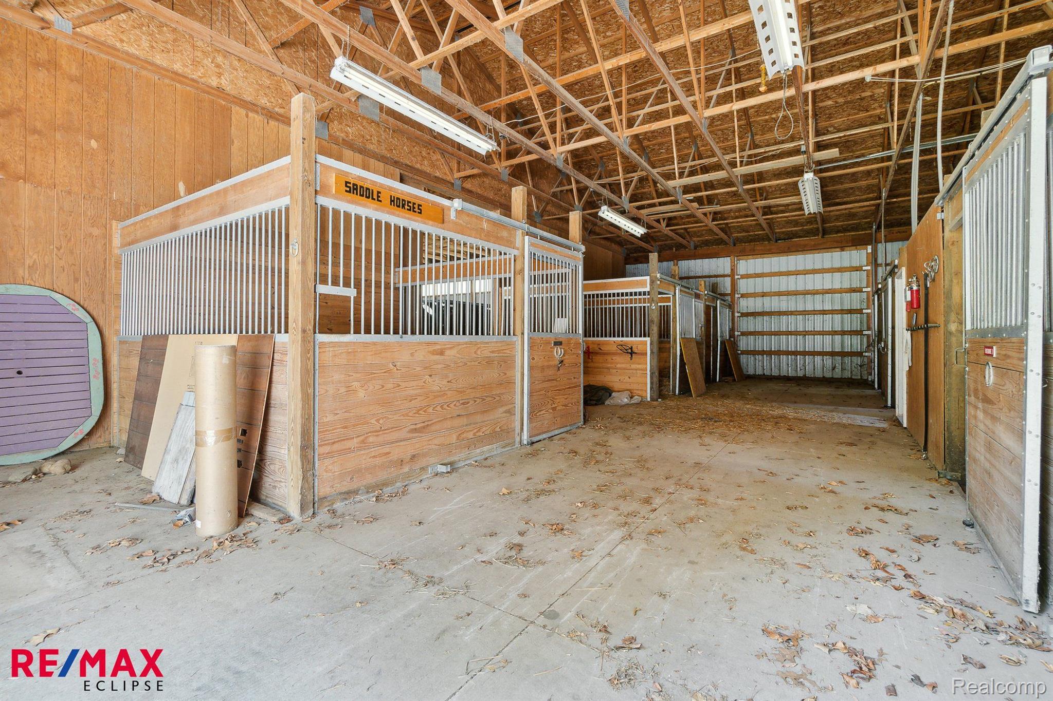 6345 Mack Road Howell, MI 48855 - Photo 43 of 47 Gallery Image 43