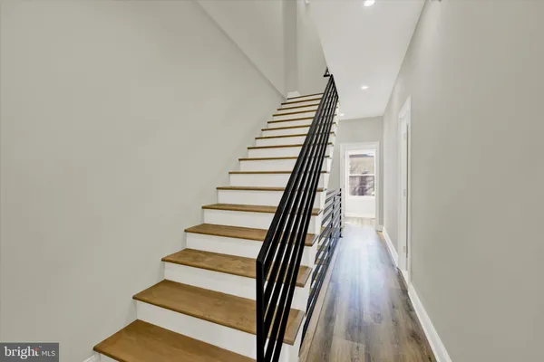 a view of entryway