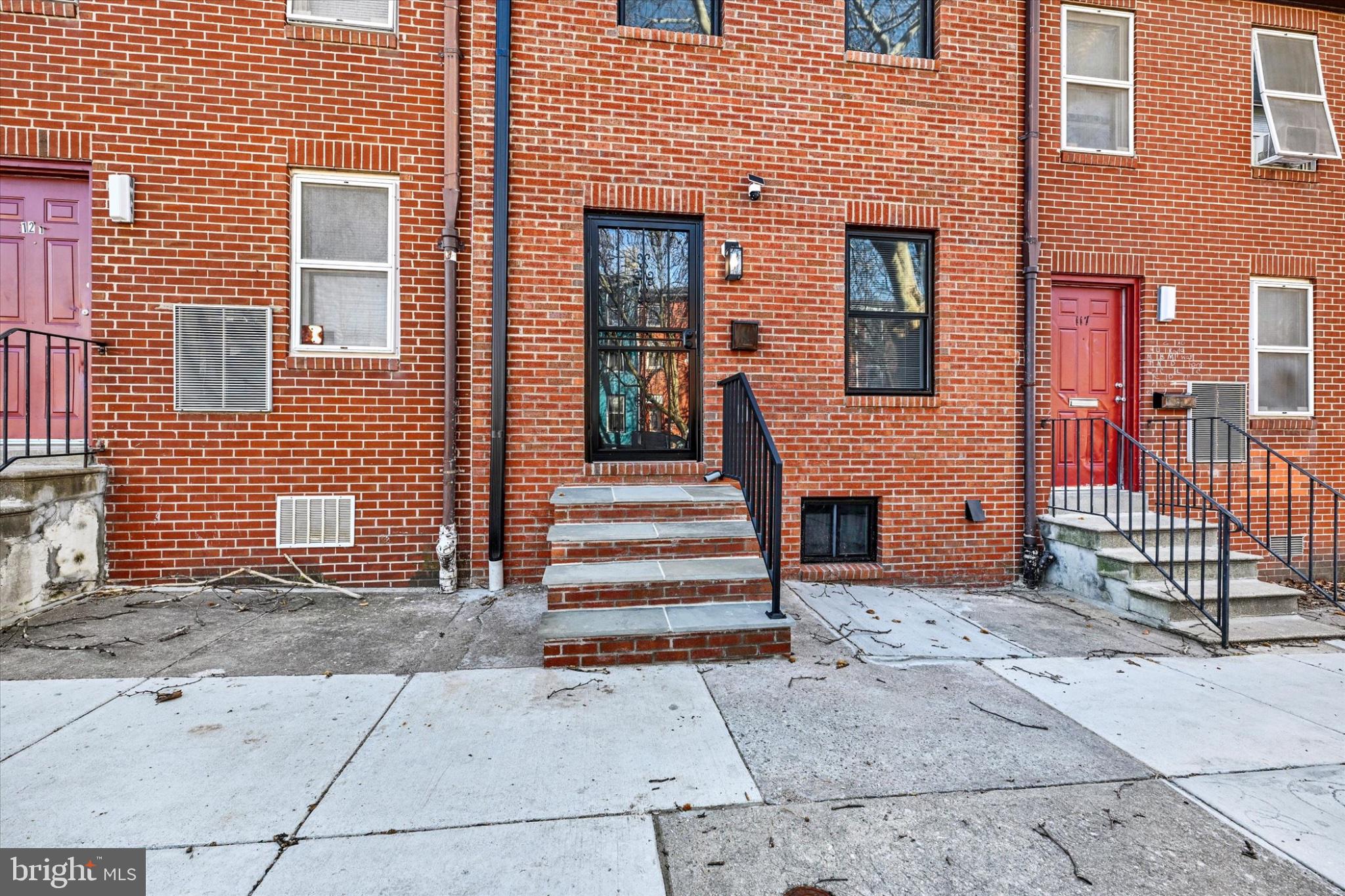 119 North Poppleton Street Baltimore, MD 21201 - Photo 41 of 41 a front view of a house