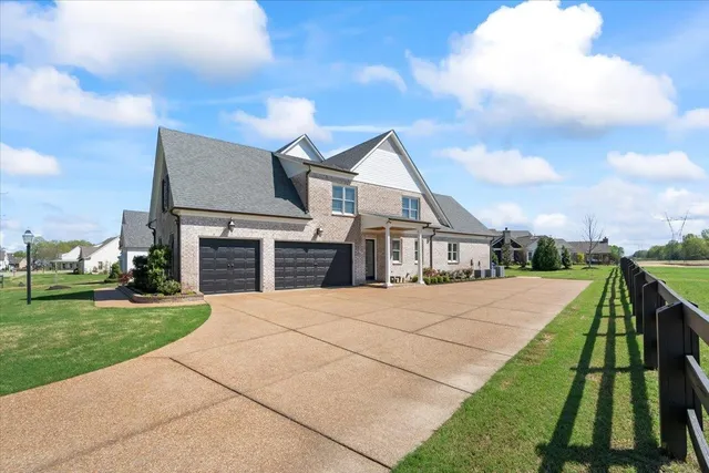 $849,000 | 245 North Lake Road, Piperton, TN 38017