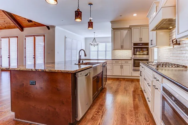 $849,000 | 245 North Lake Road, Piperton, TN 38017